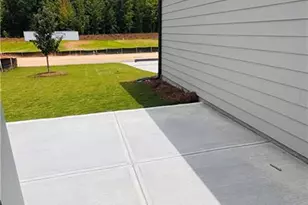 129 King Vlg, Braselton, GA 30517 - Photo 24