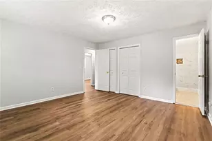 815 Dunleith Ct, Stone Mountain, GA 30083 - Photo 10