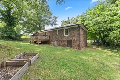 309 W Franklin Street, Toccoa, GA 30577 - Photo 30