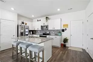 810 Elgin Trl, Lawrenceville, GA 30045 - Photo 6