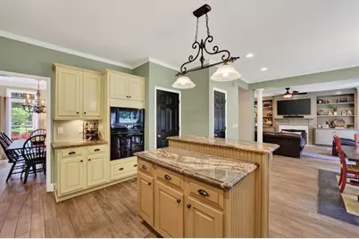 1485 Chattahoochee Run Drive, Suwanee, GA 30024 - Photo 16