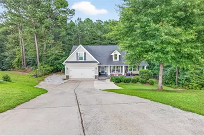 2565 Aaron Court, Loganville, GA 30052 - Photo 2