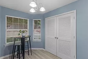 3027 Stonebridge Creek Dr, Lithonia, GA 30058 - Photo 10