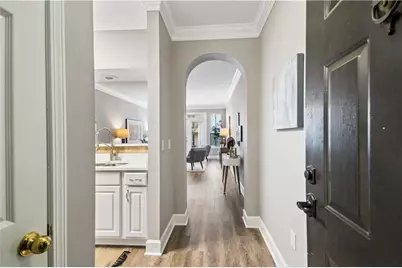3777 Peachtree Road NE #914, Atlanta, GA 30319 - Photo 2