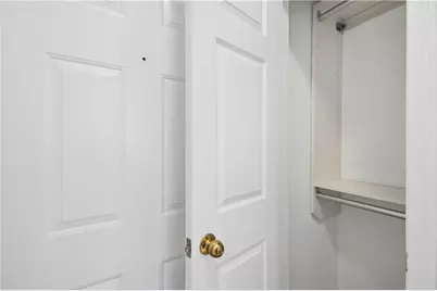 3777 Peachtree Road NE #914, Atlanta, GA 30319 - Photo 16