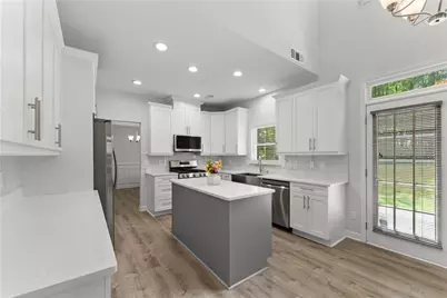 6535 Fairfield Trace, Suwanee, GA 30024 - Photo 6