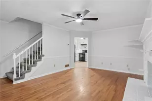 150 Windsor Dr, Fayetteville, GA 30215 - Photo 2