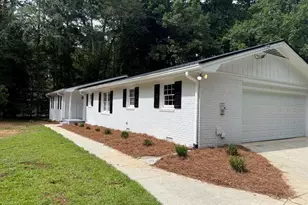 1912 Wildwood Ct SW, Conyers, GA 30094 - Photo 2