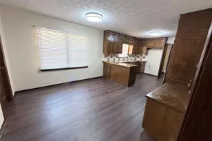 1912 Wildwood Ct SW, Conyers, GA 30094 - Photo 14