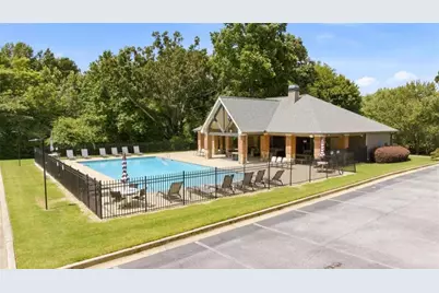 4860 Wildlife Way, Flowery Branch, GA 30542 - Photo 12