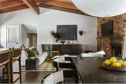 2265 Tanglewood Circle NE, Atlanta, GA 30345 - Photo 2