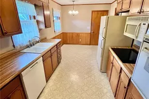 512 Donwood Ln SW, Marietta, GA 30060 - Photo 6
