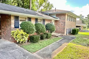 512 Donwood Ln SW, Marietta, GA 30060 - Photo 2