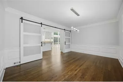 7525 S Spalding Lake Drive, Sandy Springs, GA 30350 - Photo 10