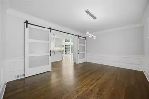 7525 S Spalding Lake Dr, Sandy Springs, GA 30350 - Photo 10