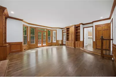 7525 S Spalding Lake Drive, Sandy Springs, GA 30350 - Photo 16