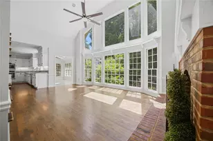 7525 S Spalding Lake Dr, Sandy Springs, GA 30350 - Photo 28