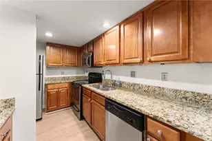 6900 Roswell Rd, Atlanta, GA 30328 - Photo 16