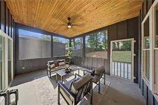 1378 Gus Thornhill Jr Dr, East Point, GA 30344 - Photo 28