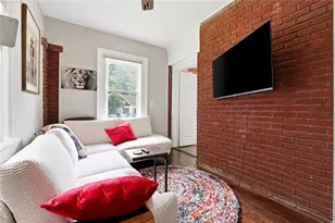 1585 Olympian Cir SW, Atlanta, GA 30310 - Photo 6