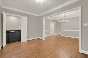 935 Lenox Hill Ct NE, Atlanta, GA 30324 - Photo 12
