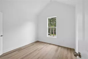 2050 Morehouse Dr NW, Atlanta, GA 30314 - Photo 18