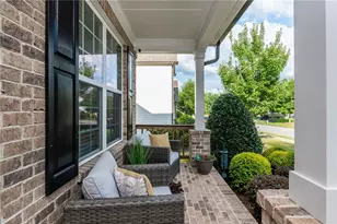 1811 Goodhearth Dr NE, Marietta, GA 30066 - Photo 4