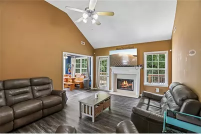 25 Sunset Ridge Drive, Newnan, GA 30263 - Photo 4