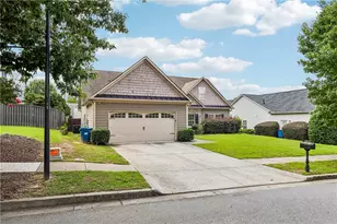 830 Rock Elm Dr, Auburn, GA 30011 - Photo 2