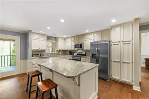 160 Fairway Ridge Dr, Johns Creek, GA 30022 - Photo 6