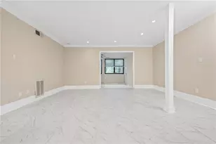 141 Amherst Pl NW, Atlanta, GA 30327 - Photo 14