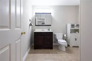 1807 Richmond Hill Dr, Lawrenceville, GA 30043 - Photo 40