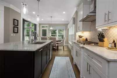 1807 Richmond Hill Drive, Lawrenceville, GA 30043 - Photo 10