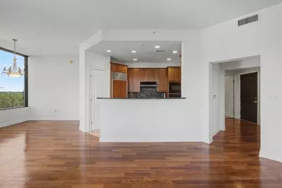 2828 Peachtree Road NE #802, Atlanta, GA 30305 - Photo 12