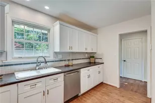 1275 Oak Grove Dr, Decatur, GA 30033 - Photo 8