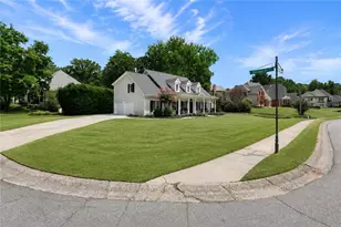 2564 Chestea Dr NE, Marietta, GA 30066 - Photo 66
