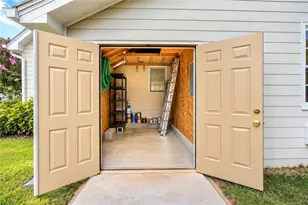 2564 Chestea Dr NE, Marietta, GA 30066 - Photo 42