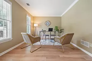 2564 Chestea Dr NE, Marietta, GA 30066 - Photo 8