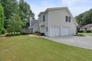 2564 Chestea Dr NE, Marietta, GA 30066 - Photo 64
