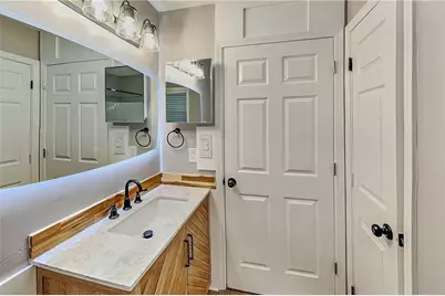 985 Crystal Water Drive, Lawrenceville, GA 30045 - Photo 14