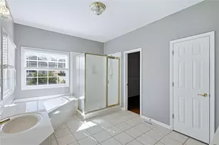 3805 Jones Creek Dr, Buford, GA 30519 - Photo 18