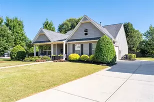 260 Creek View Ln, Acworth, GA 30102 - Photo 2