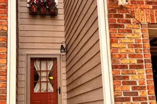 868 Edgewater Cir, Marietta, GA 30062 - Photo 2