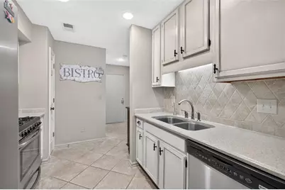 868 Edgewater Circle, Marietta, GA 30062 - Photo 6