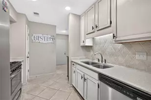 868 Edgewater Cir, Marietta, GA 30062 - Photo 6