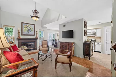 868 Edgewater Circle, Marietta, GA 30062 - Photo 4