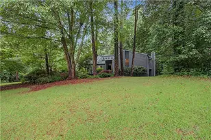 10780 Shagbark Trail, Roswell, GA 30075 - Photo 2