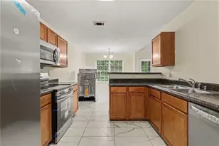 4227 Round Stone Trail, Snellville, GA 30039 - Photo 8