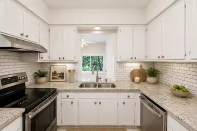 53 Chaumont Square NW, Atlanta, GA 30327 - Photo 20
