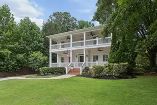 1875 La Dawn Ln NW, Atlanta, GA 30318 - Photo 10